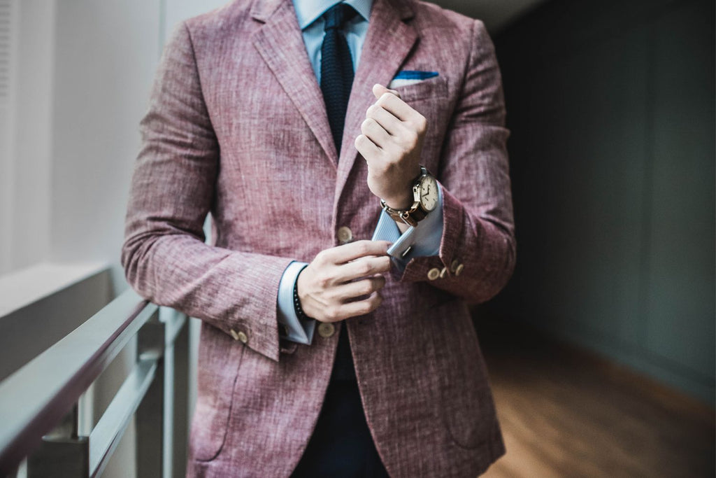 how to put on suit cufflinks